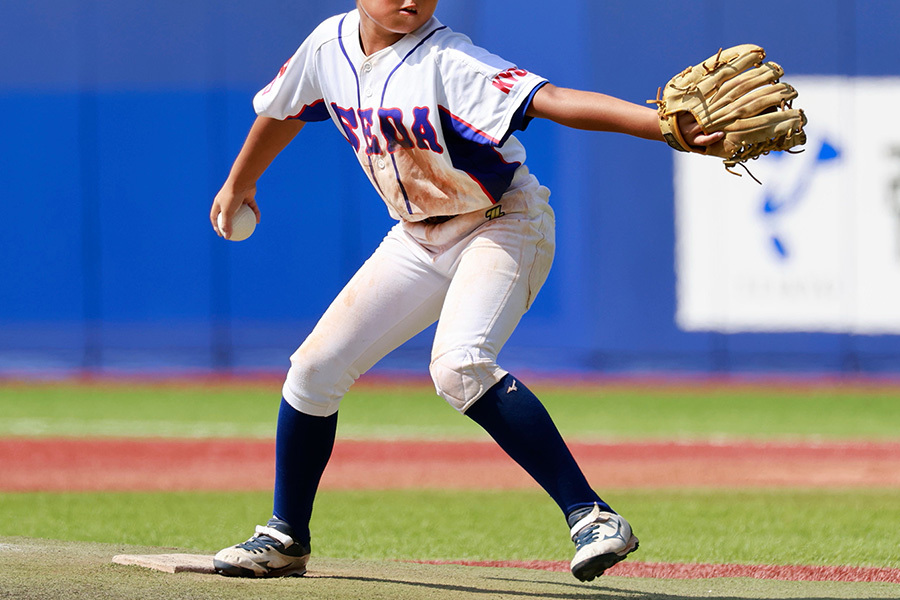 【少年野球ダイジェスト】ピッチングの体重移動で「自然に出力を上げる」方法は? 野球上達のカギ握る“中心軸”(’25 9/29)