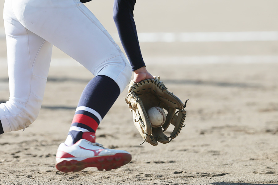 【少年野球ダイジェスト】全て両手キャッチは危険？守備の引き出しを劇的に増やす魔法の「膝つきドリル」！（’26 6/5）