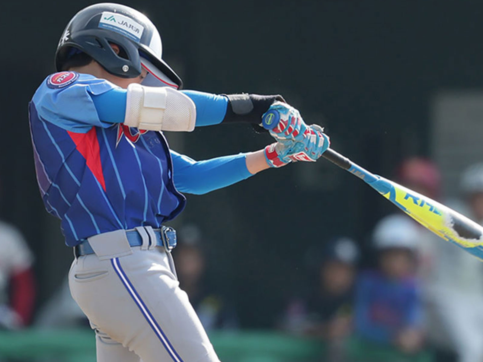 なぜ右投げ左打ちは選ばれるのか？指導現場と“元首位打者”の実体験から見るメリット