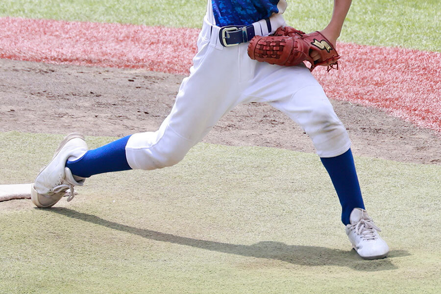 【少年野球ダイジェスト】制球難の原因は“バラバラの着地” 球速アップにも直結…「2つのNG動作」防ぐ障害物ドリル(’26 2/10)