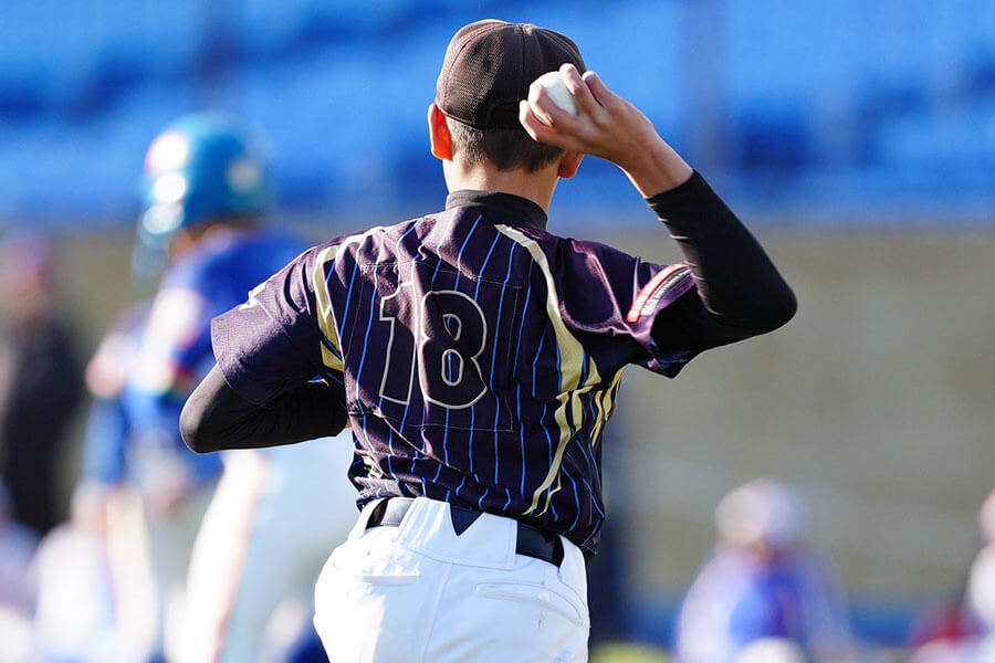 【少年野球ダイジェスト】制球力が激変する「腕の入れ替え」。勝利を呼ぶボールの“正しい握り方“とは?(’25 8/9)