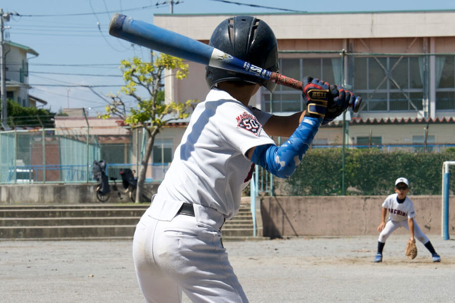 【少年野球ダイジェスト】打球が飛ばせる“正しい捻り” 重要なへその向き…低学年に最適なスイング矯正術(’26 2/13)