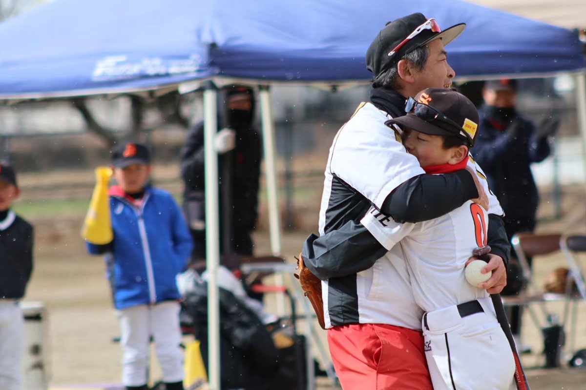 子どもと向き合う庄野シリウスの指導者