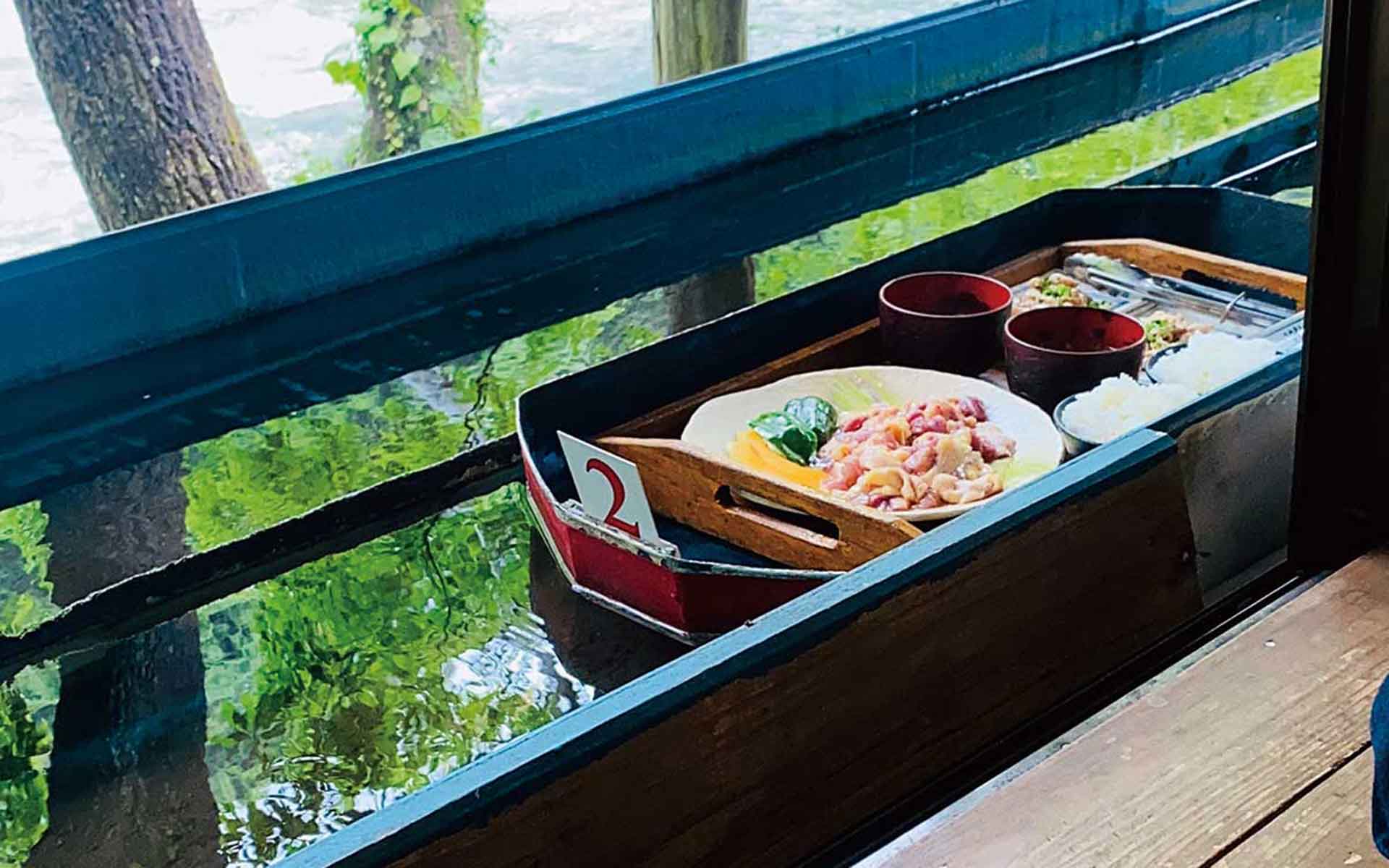 SNSでも話題「仁淀ブルー」や「流しそうめん」で清らか旅【ANA社員のおすすめ】