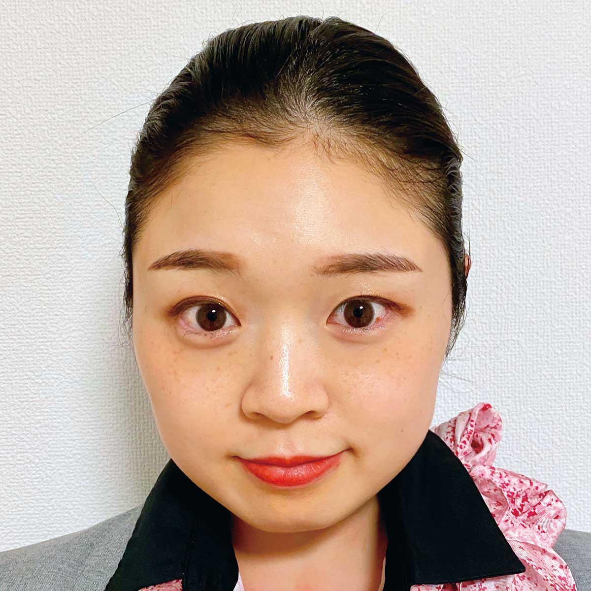 越智 藍 写真