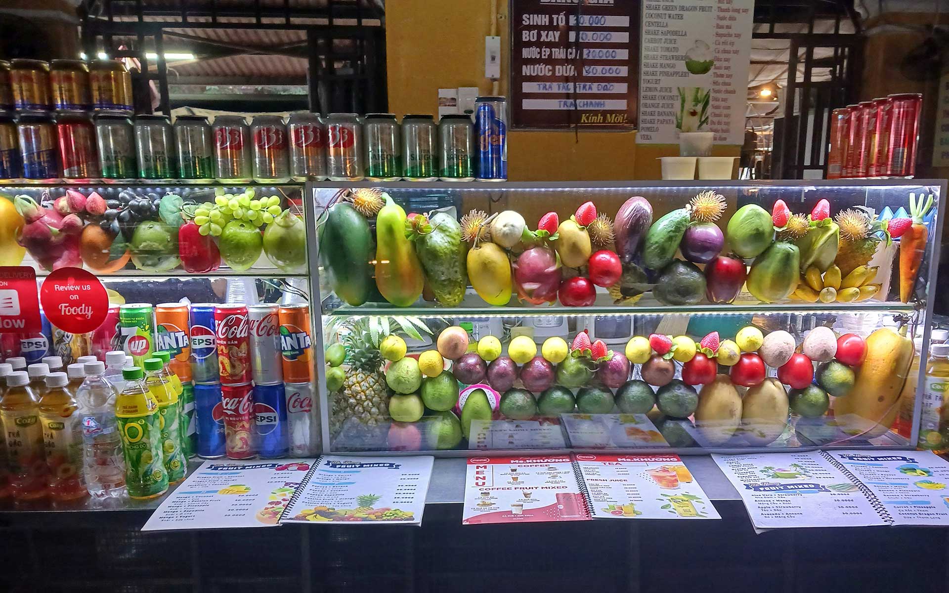 ベトナムで楽しむ極上スムージーと旬フルーツ　街角で出会う感動の味