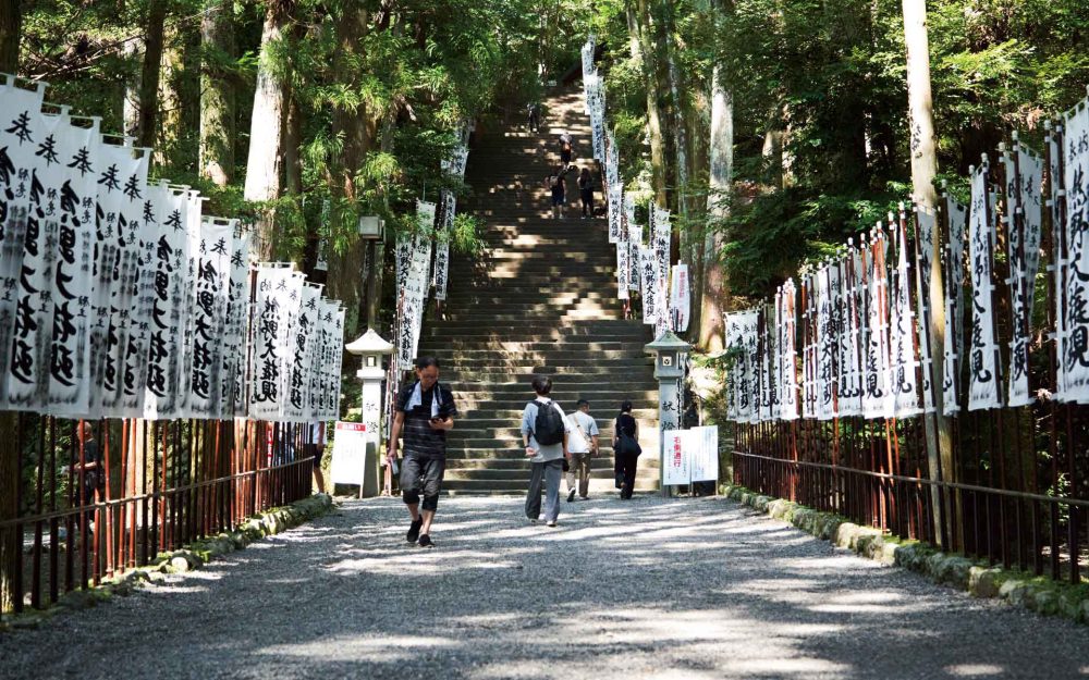 熊野古道と白良浜で心洗われて　和歌山の地元グルメを極める旅記事写真