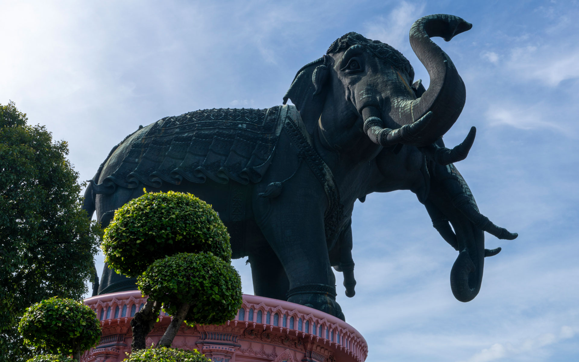 バンコク・エラワン博物館で時間と精神の旅を体験　ビンテージが根付く文化空間をいく　