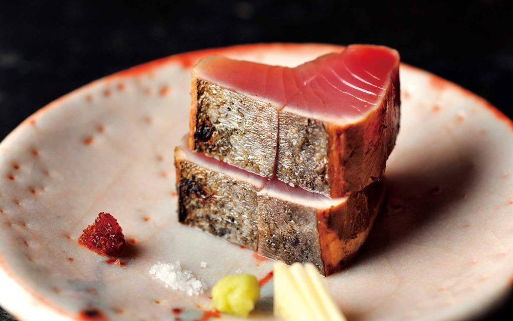 カツオ、鮎、酒――高知を訪れて知る静かな贅沢　美味と酒を囲む“おきゃく”の文化記事写真
