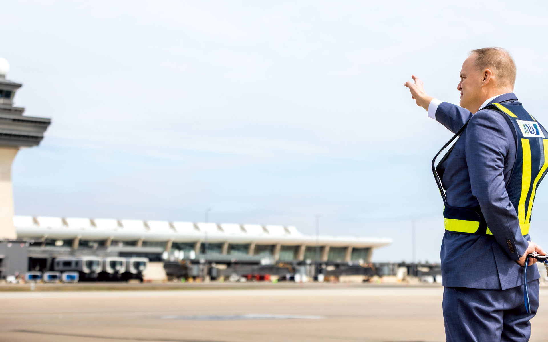 ワシントン・ダレス国際空港で38年　東京―ワシントンD.C.線を支えてきた空港所長の矜持