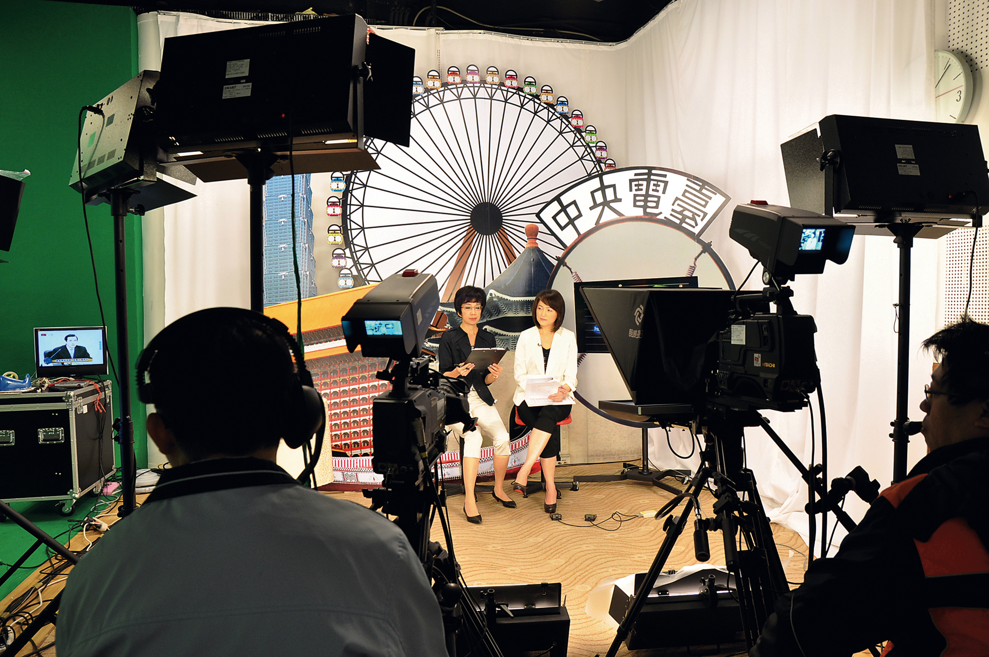 発信を続ける世紀の「声」 新たな歴史を歩む中央広播電台 - Taiwan Panorama