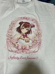 白い生地に白を含むイラストの印刷、問題無し