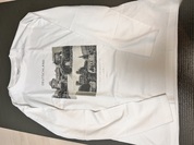 定番長袖Tシャツは生地が薄いです