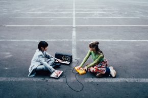 【LAUSBUB】「ROMP」 リリースイベント ミニライブ＆特典会