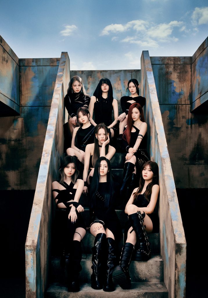 NiziU Rise Up 全員直筆サイン NiziU RISEUP 全員サイン（NiziU RISE UP 1st EP 全員サイン入り