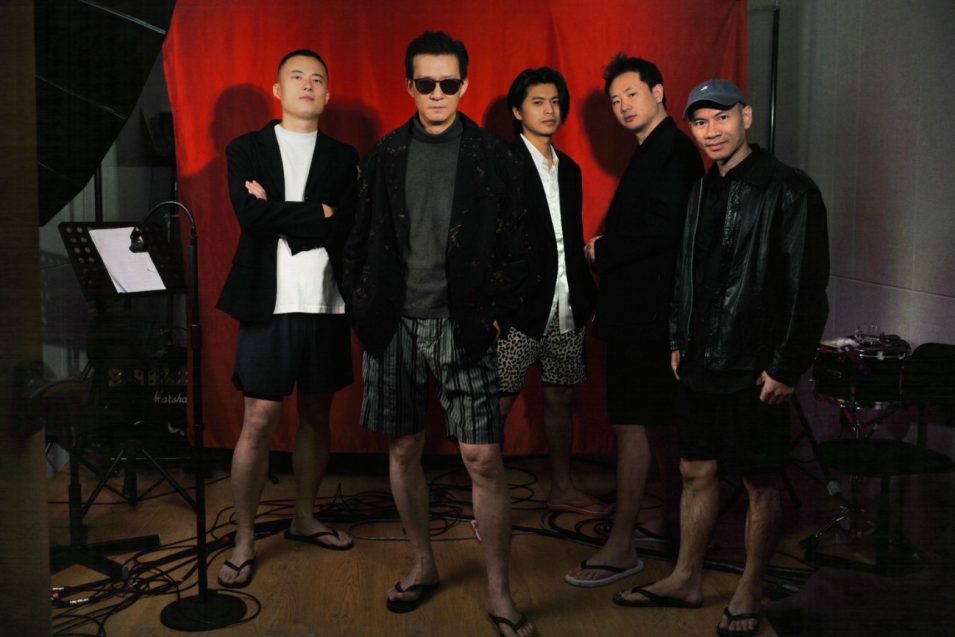 【五条人(WUTIAOREN)】来日記念サイン会