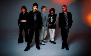 ※イベント中止  【Crossfaith】2025年7月2日(水)発売「OUR FAITH WILL NEVER DIE LIVE AT MAKUHARI」リリース記念サイン会