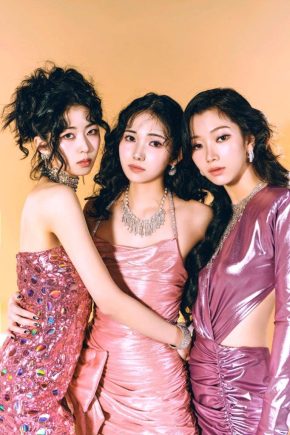 【IS:SUE】タワーレコード渋谷店限定！メンバー店頭挨拶・壁面パネルサイン会観覧イベント