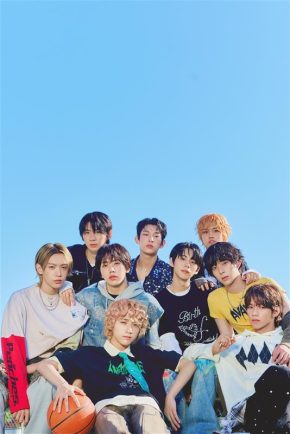 【AHOF】1st Mini Album『WHO WE ARE』RELEASE EVENT IN JAPAN