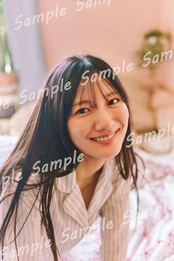 河田陽菜】 日向坂46 河田陽菜2nd写真集 「テイクオフ」 発売記念