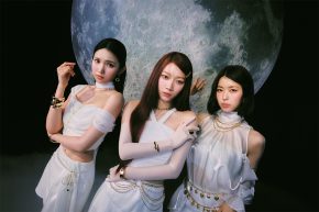 【IS:SUE】4TH SINGLE 『PHASE』「発売記念ミニライブ＆お見送り会」