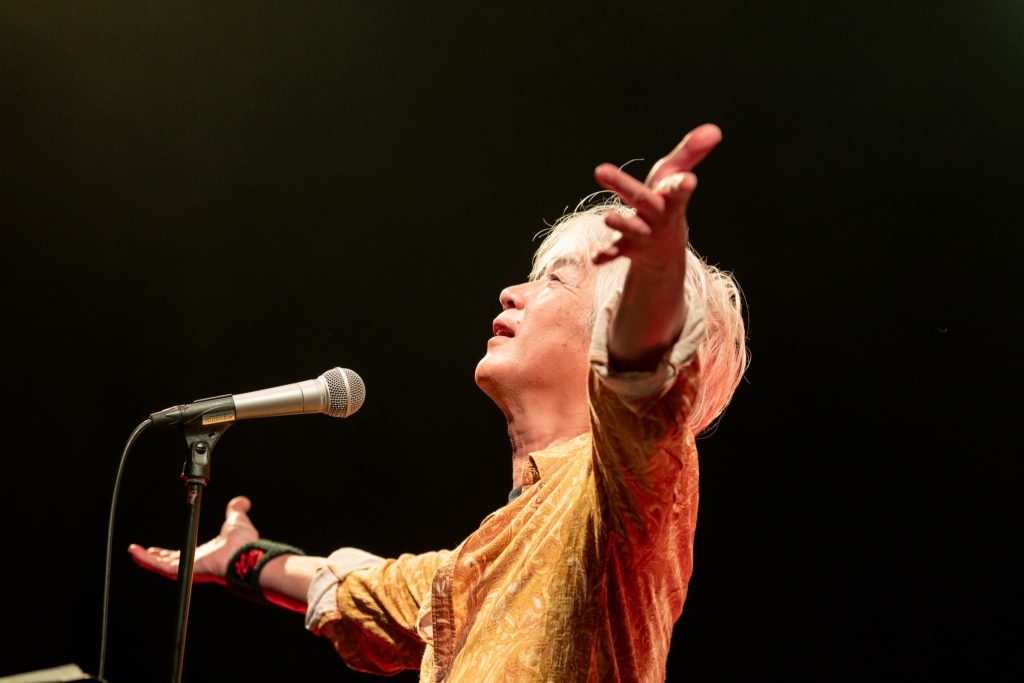 人見元基】 初のソロ・アルバム『Sings Standards』発売記念、POP UP