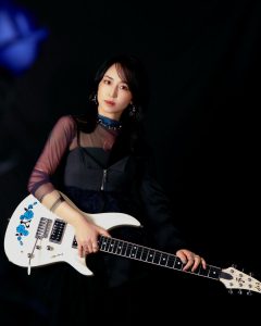 【Yuki】初ソロ・アルバム『Blue Rose』リリース記念イベント