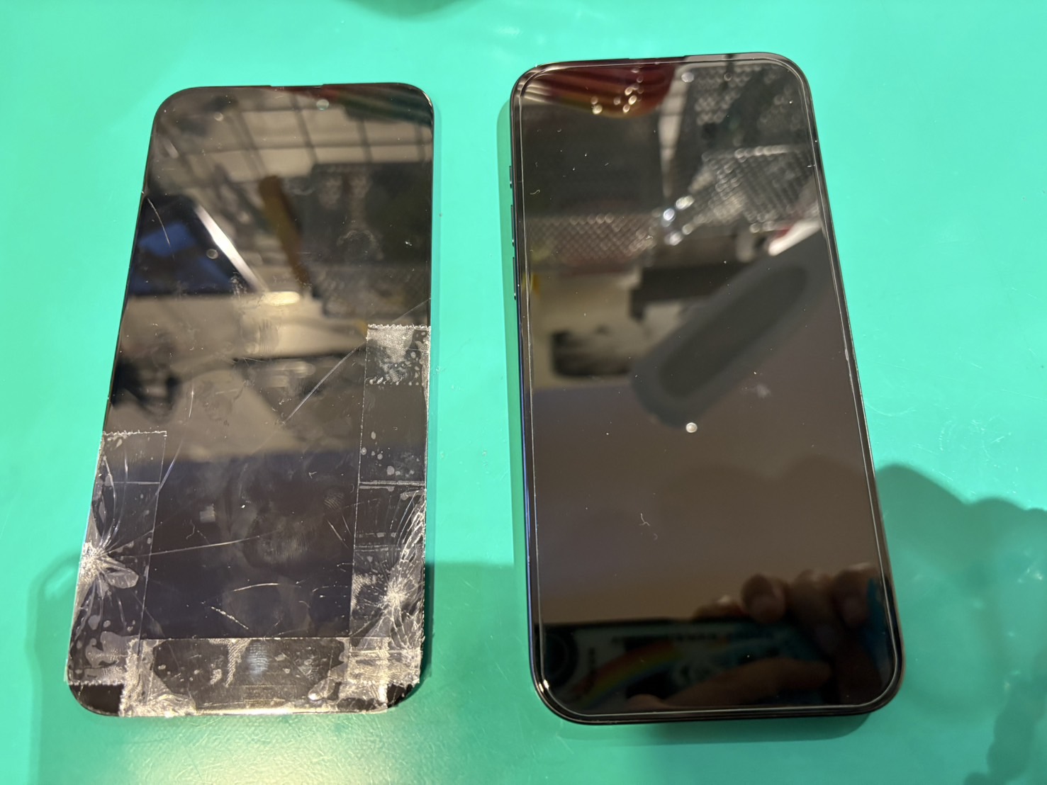 iPhone 15 ProMax（アイフォン）の画面が割れてしまった…即日交換可能です！【スマホ修理工房 調布パルコ】