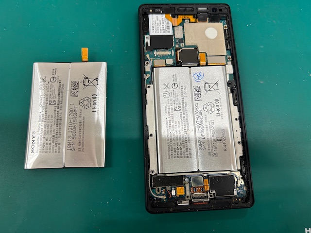 XperiaXZ2（エクスペリアエックスゼットツー）のバッテリー交換は【スマホ修理工房富山グリーンモール山室店】へ！