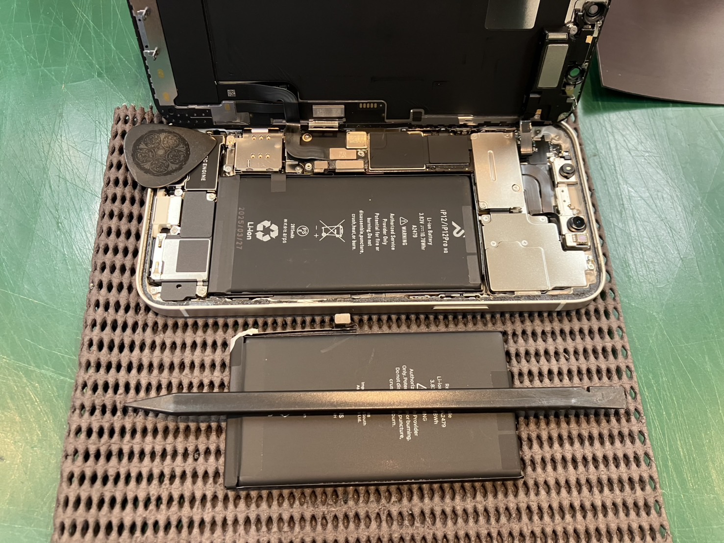 iPhone12のバッテリー交換をさせていただきました！　-  スマホ修理工房浦和パルコ店  -