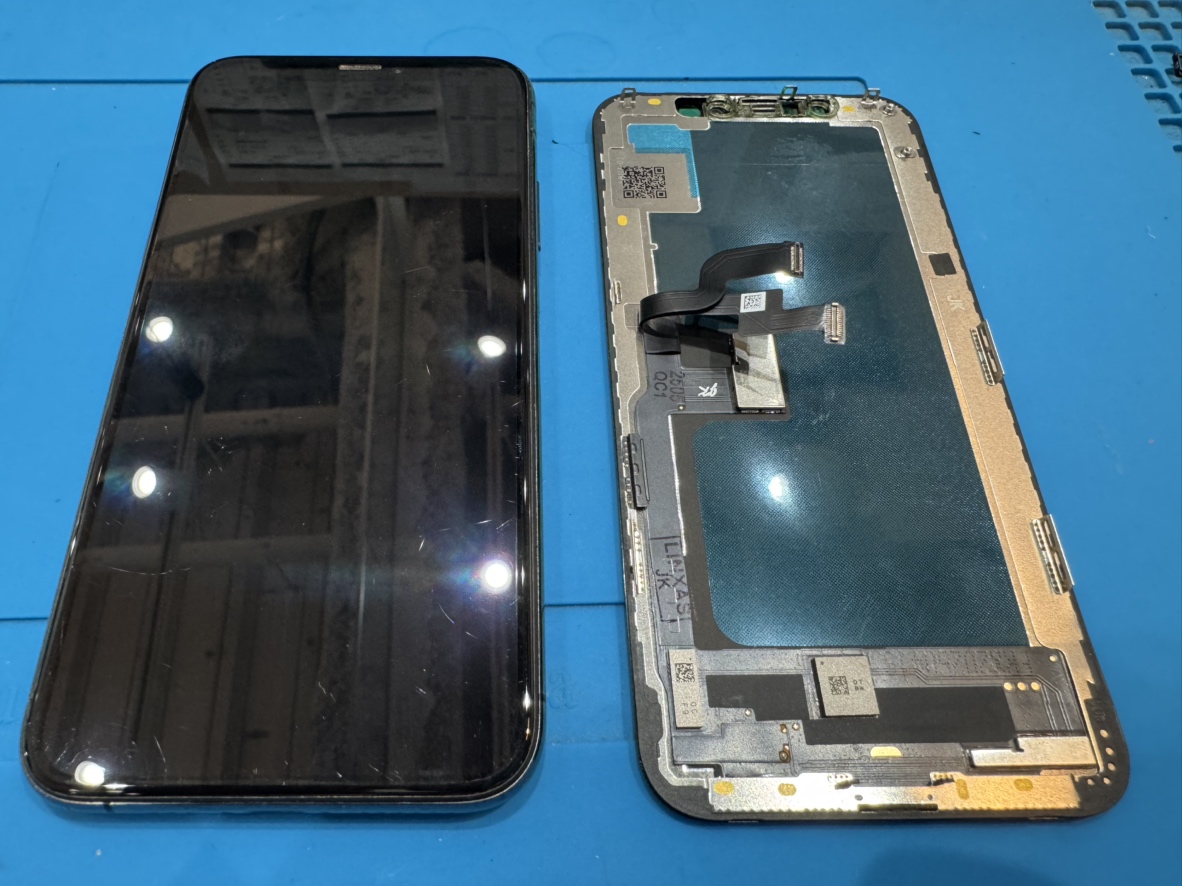 iPhoneXS(アイフォンXS)をお持ち込み頂きました。【スマホ修理工房池袋P'パルコ店】