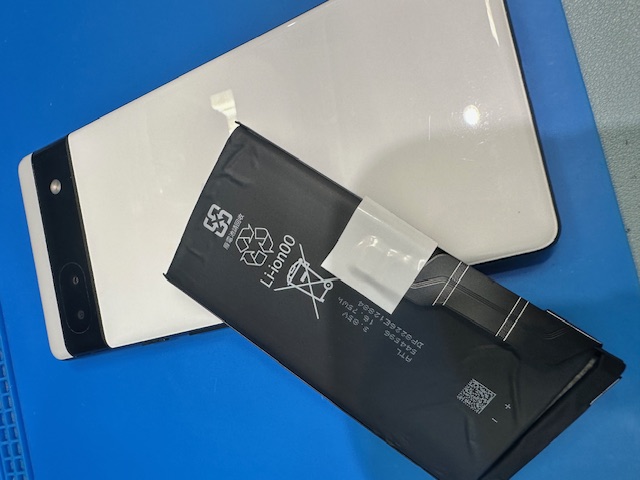 Pixelスマホのバッテリー交換もお気軽にご相談を！Pixel6aのバッテリー交換！！！