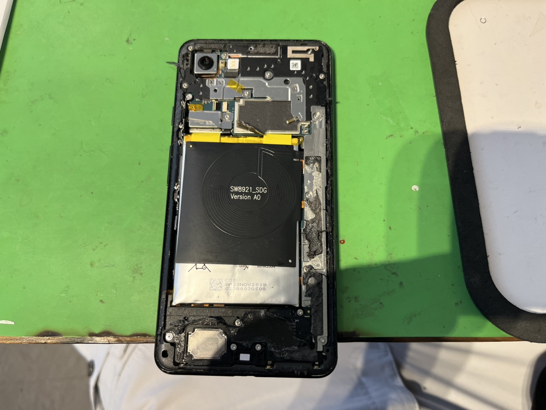 【Google Pixel3 XL】バッテリー交換