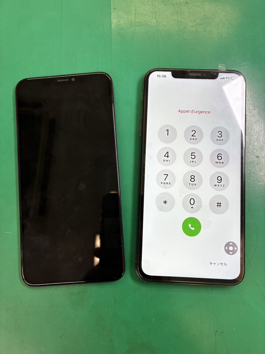 iPhoneXSMaxの画面交換修理を行いました！【スマホ修理工房三鷹店】