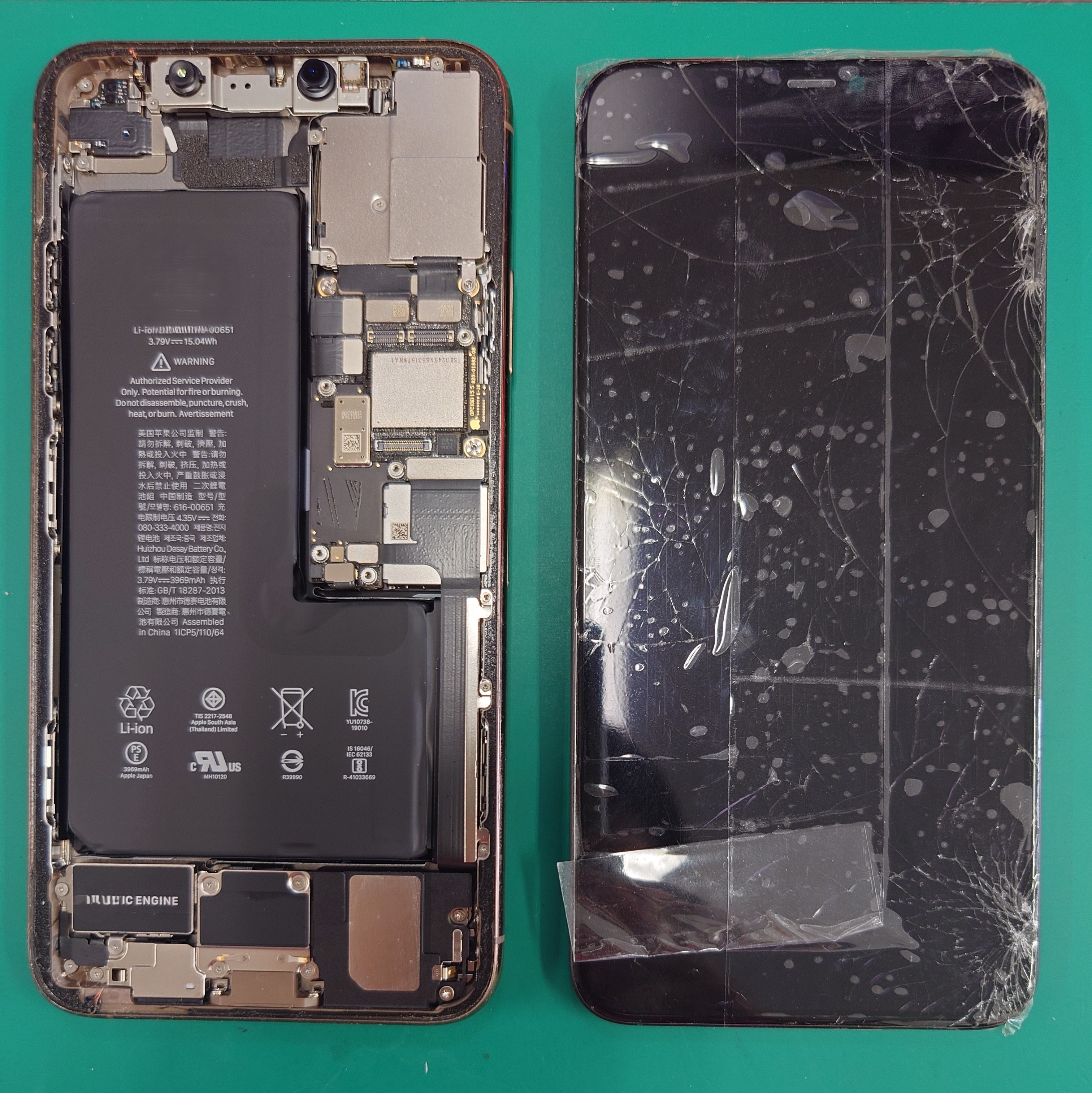 iPhone11Pro(アイフォン11プロ)のバッテリー交換とパネル交換は【スマホ修理工房 王子店】までお越しください！