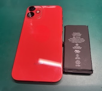 iPhone 12(アイフォン)のバッテリー交換ならスマホ修理工房イオンモール福岡店にご相談ください！