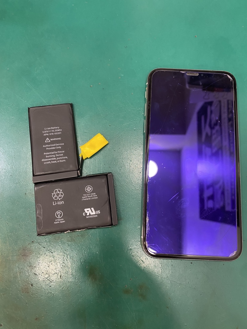 減りが早いiPhoneXのバッテリーを交換いたしました！【スマホ修理工房テラスモール湘南店】