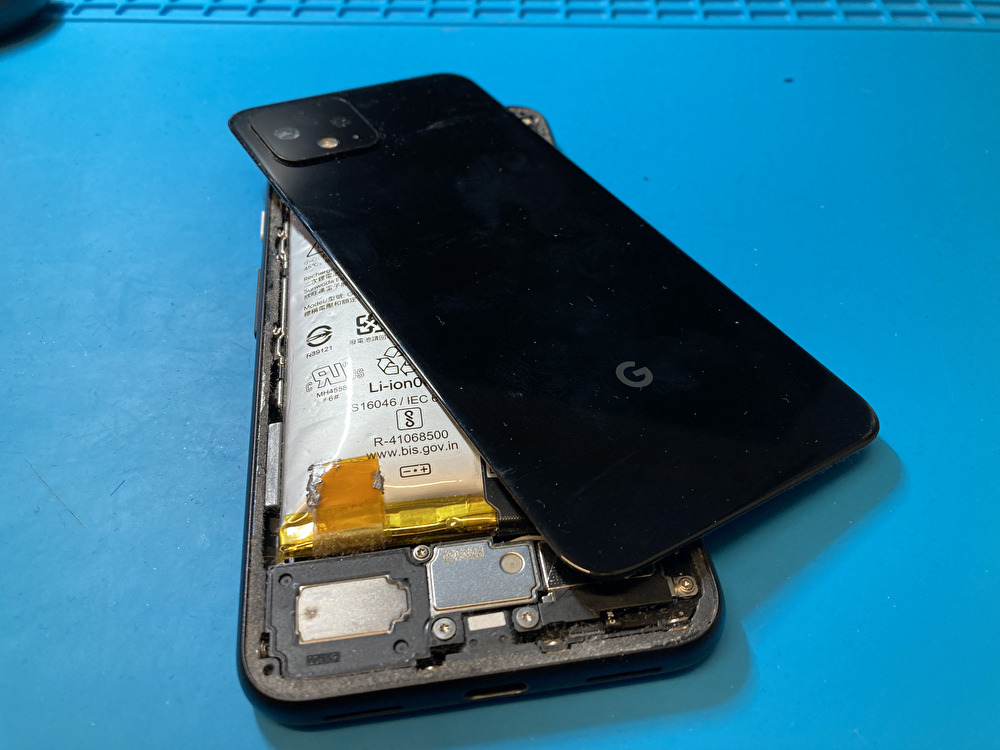 この夏はバッテリーの膨張に注意⁉【スマホ修理工房札幌店】