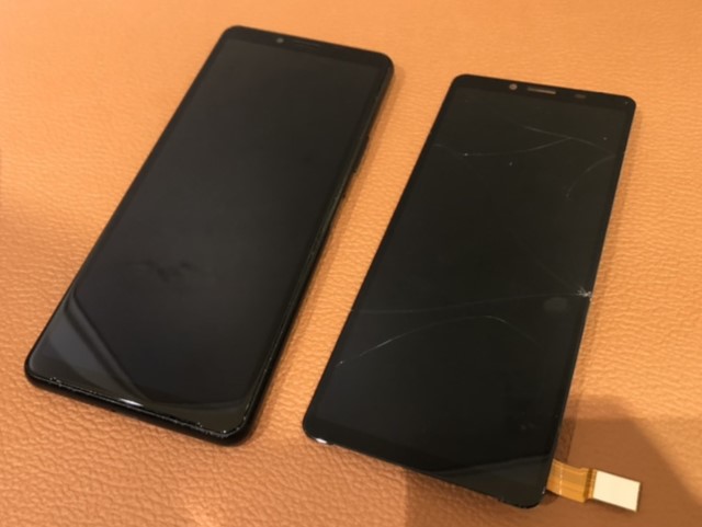 画面が割れてしまった😥Xperia10II（エクスペリア）の画面交換修理を承りました！