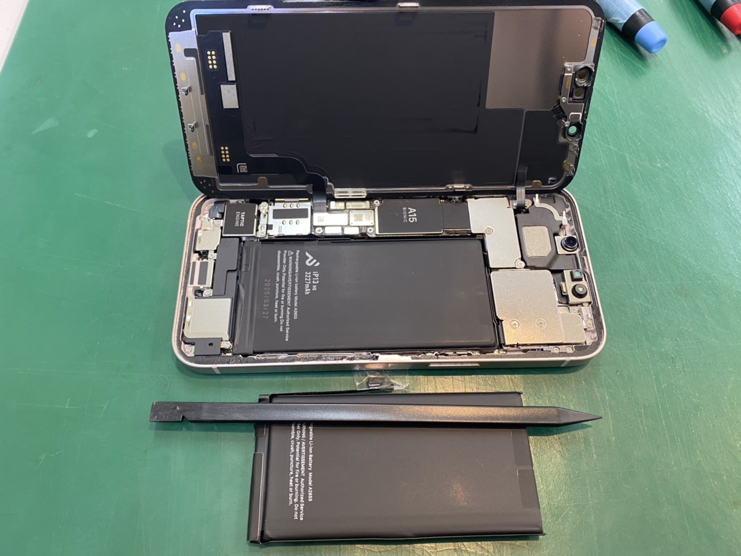 iPhone13のバッテリー交換対応を致しました　-スマホ修理工房和光駅前店-