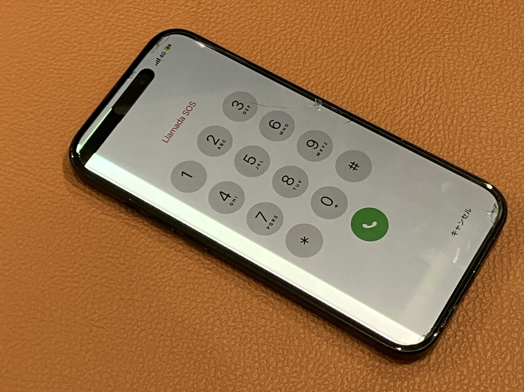 液晶不良が起こってしまったiPhone15（アイフォン）の画面交換修理を承りました！