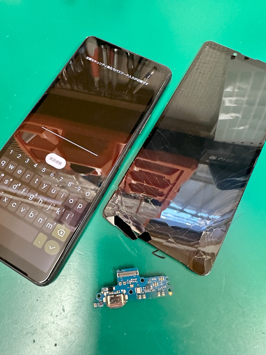 Xperia画面修理と充電コネクター修理【スマホ修理工房熊谷店】