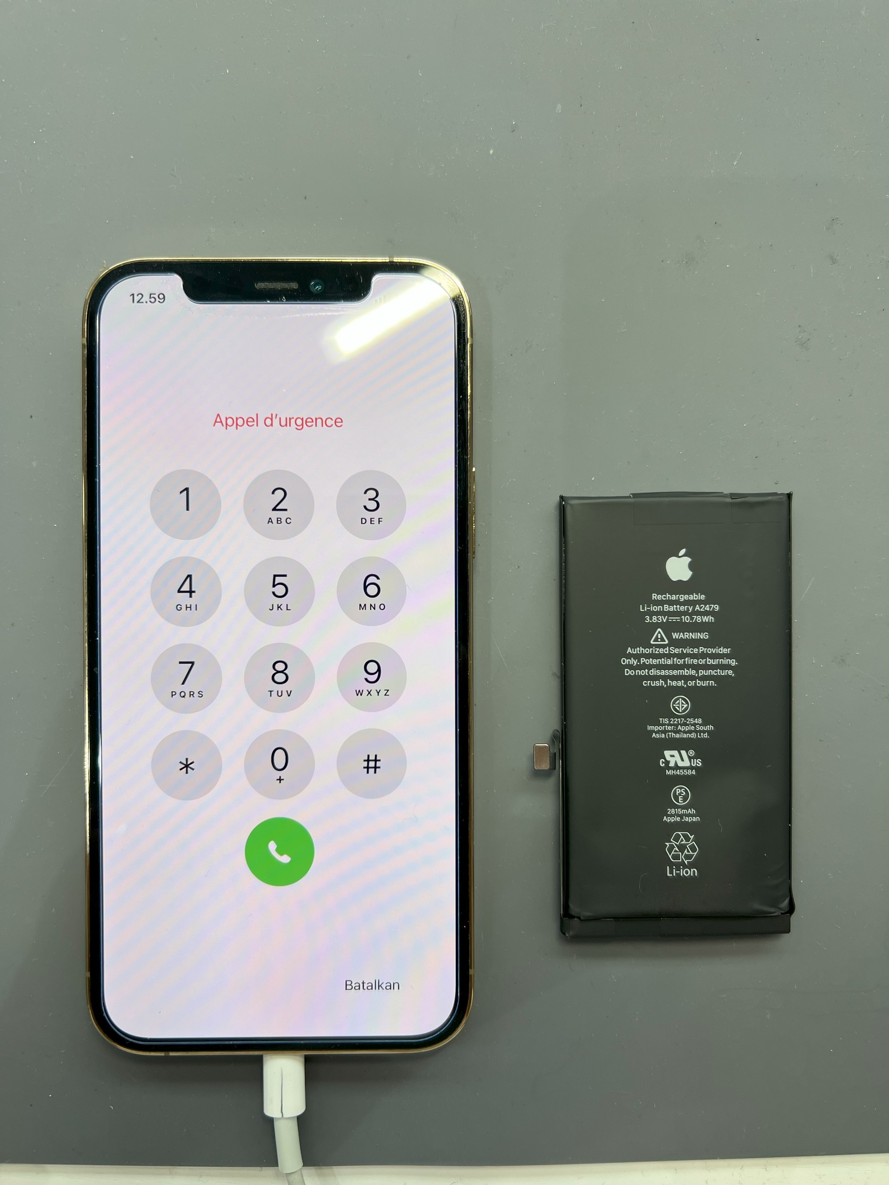 iPhone12Proの電源が入らない！？バッテリー交換で無事復旧！【スマホ修理工房大和店】
