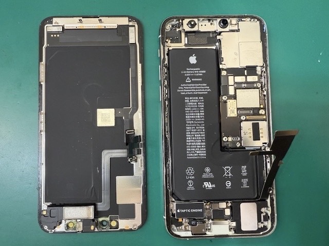 iPhone 11Pro（アイフォンイレブンプロ）┃バッテリー交換はスマホ修理工房高岡赤祖父店へお任せください☆