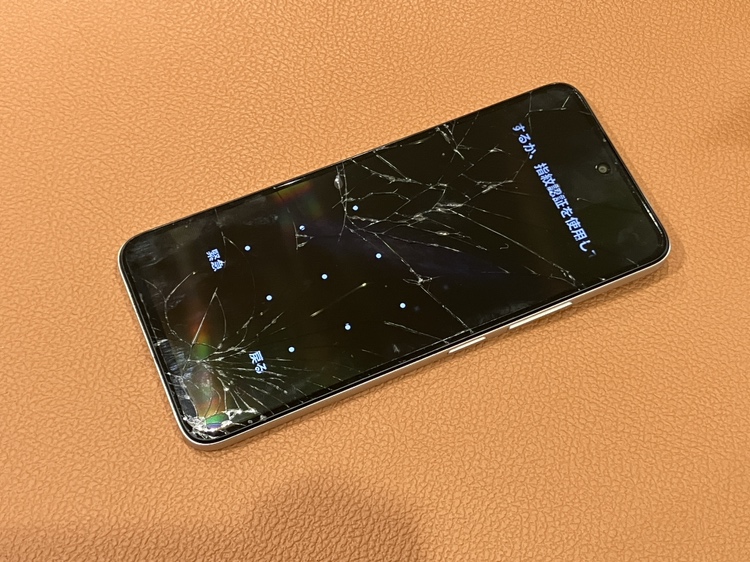 画面がバキバキになってしまったRedmi12 5G（レッドミー）の画面交換修理を承りました！