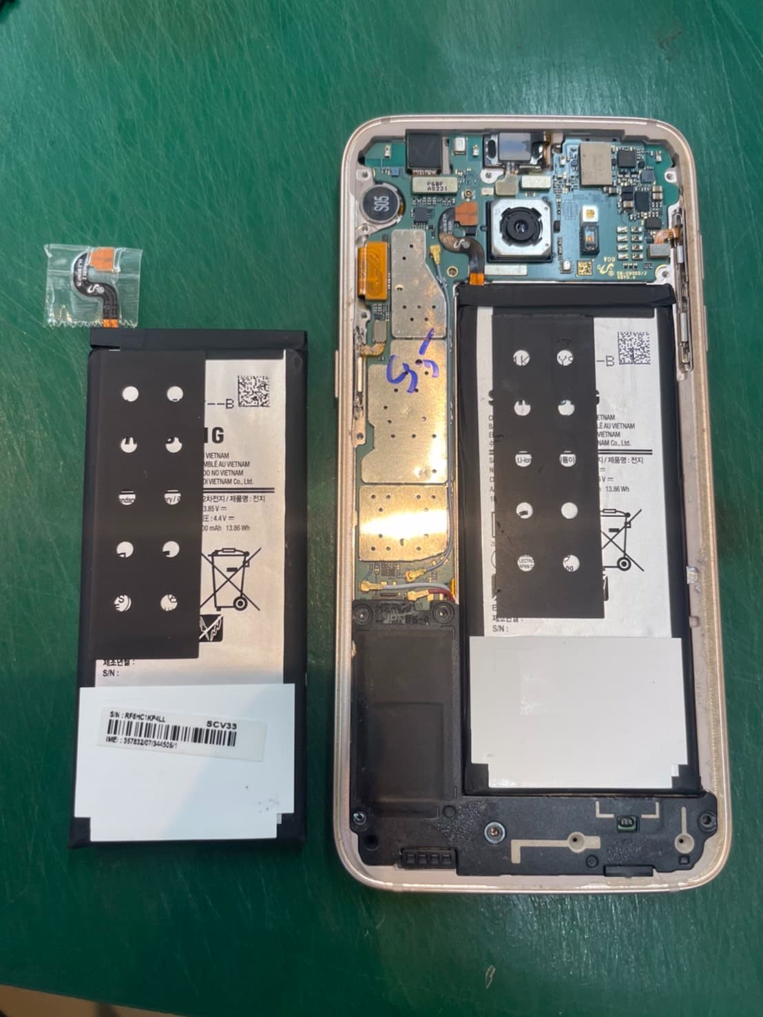 galaxyS7edgeのバッテリー交換の修理を承りました-和光市駅前店-