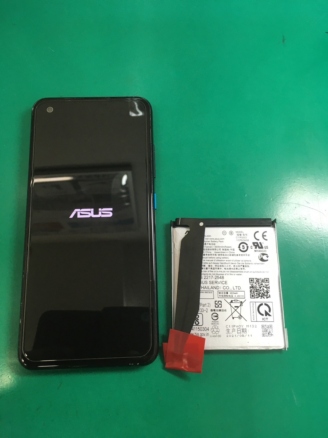 Zenfone8(ゼンフォン)バッテリー交換【スマホ修理工房大井町店】