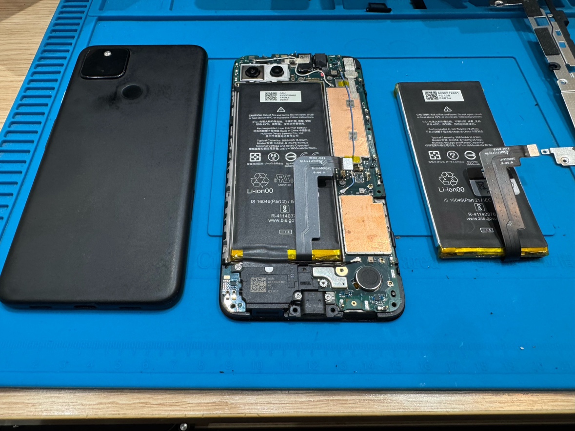 pixe4a （ピクセル４a）をお持ち込み頂きました。【スマホ修理工房池袋P'パルコ本店】