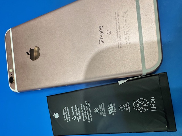 iPhone6Sのバッテリーも即日修理！お気軽にご相談ください！