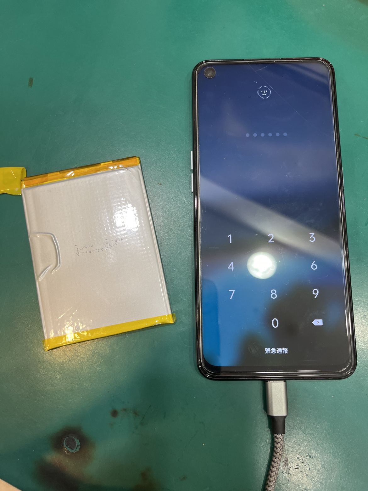 Googlepixel4aのバッテリーを交換させて頂きました。スマホ修理工房テラスモール湘南店